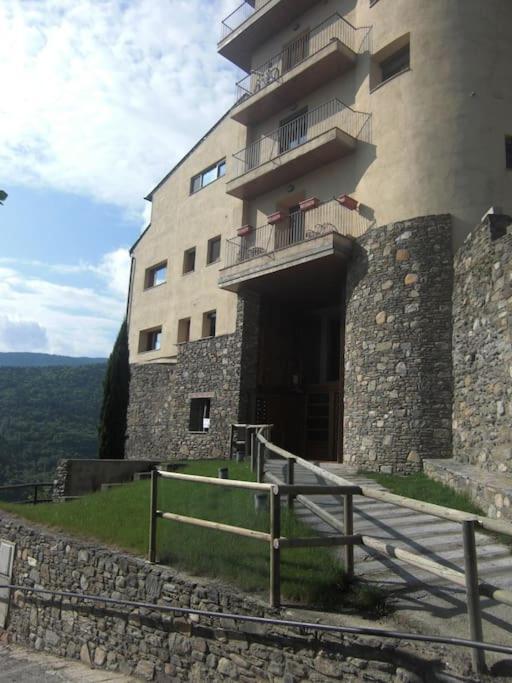 Apartament Gran Pirineu 蒙特费雷 外观 照片