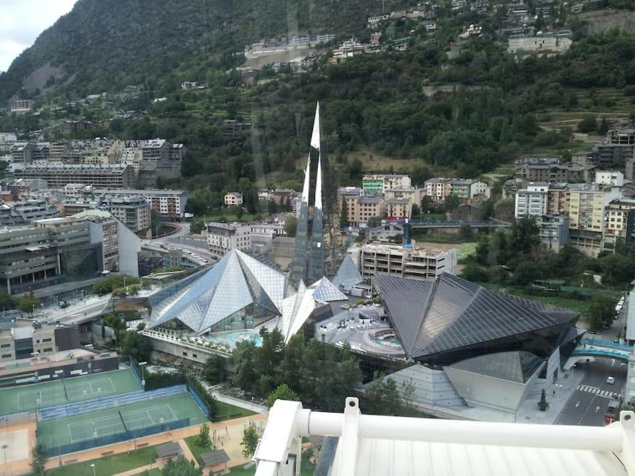 Apartament Gran Pirineu 蒙特费雷 外观 照片